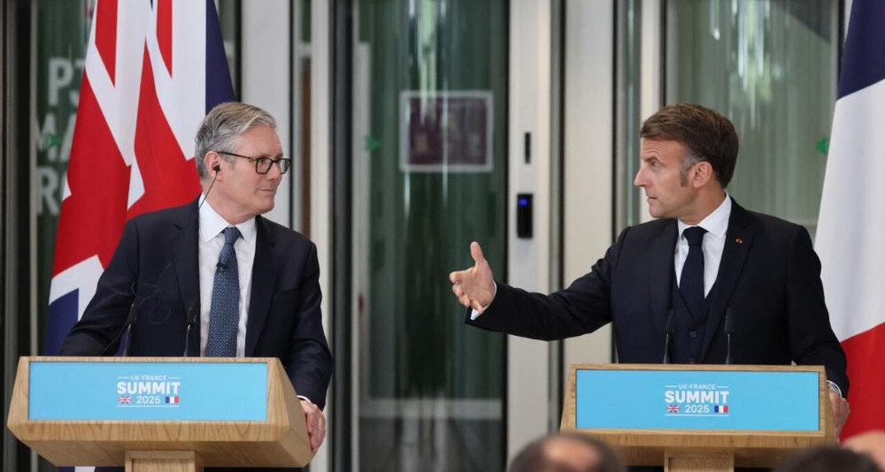 Keir Starmer and Emmanuel Macron address a joint press conference in London, England, July 10, 2025. (AFP)