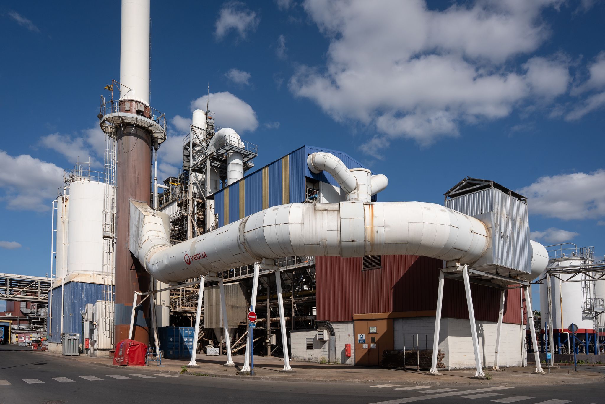Veolia adapts its hazardous waste strategy to regional specificities, with targeted investments in Europe, North America, the Middle East and Asia-Pacific, combining innovation, acquisitions and infrastructure development. (Supplied)