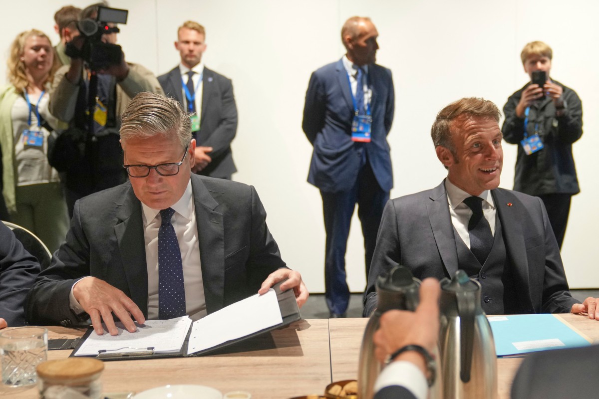 Emmanuel Macron is expected to urge Prime Minister Sir Keir Starmer to formally recognize Palestinian statehood during his upcoming state visit to the UK, it was reported on Saturday. (AFP/File Photo)