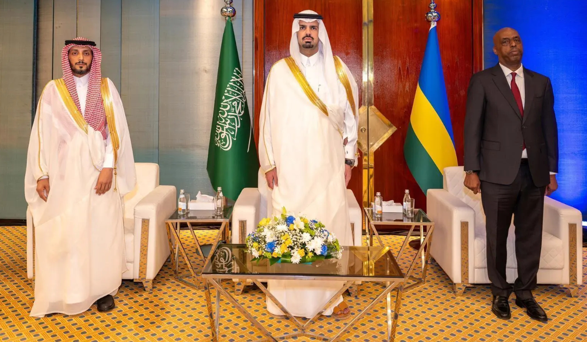 Riyadh Mayor Prince Faisal bin Abdulaziz bin Ayyaf was received by Rwandan Ambassador to Saudi Arabia Eugene Segore Kayihura and other officials. (SPA)