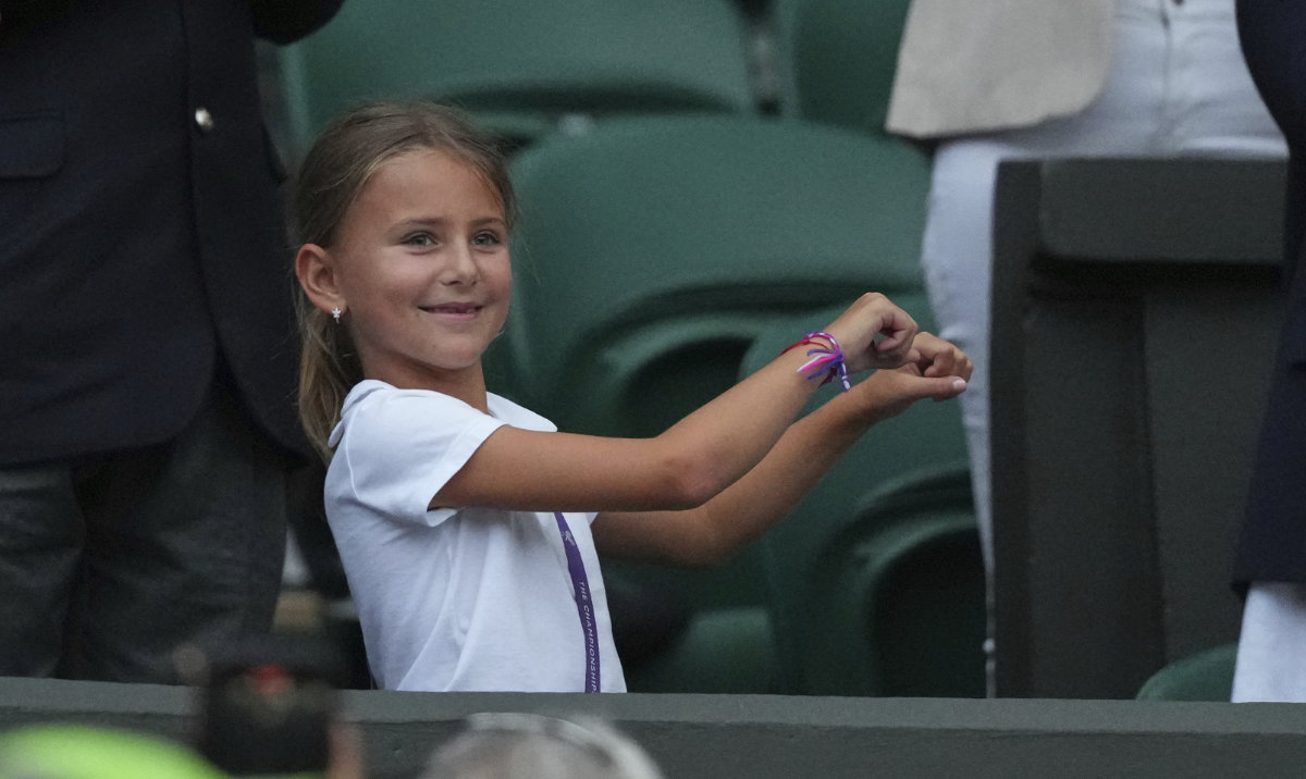 Djokovic’s daughter steals the show at Wimbledon with her victory dance