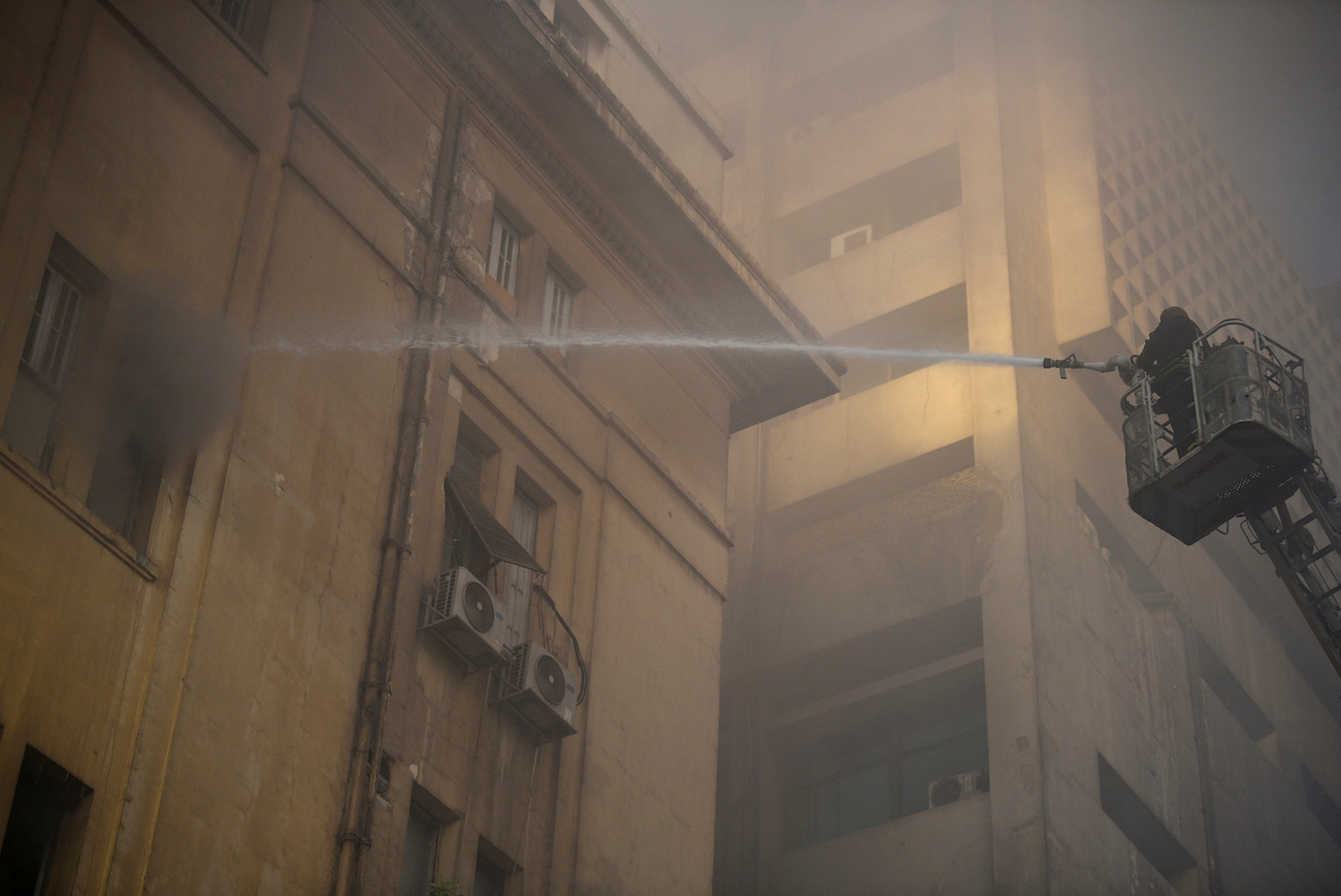 Blaze at Cairo telecommunications building kills 4, disrupts Internet, phone