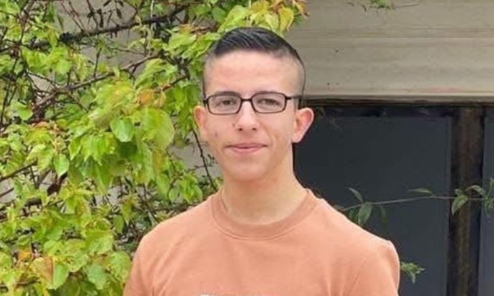 Ahmed Al-Awiwi, a 19-year-old from Hebron, was shot in the head by Israeli forces during confrontations in the city. (Wafa)