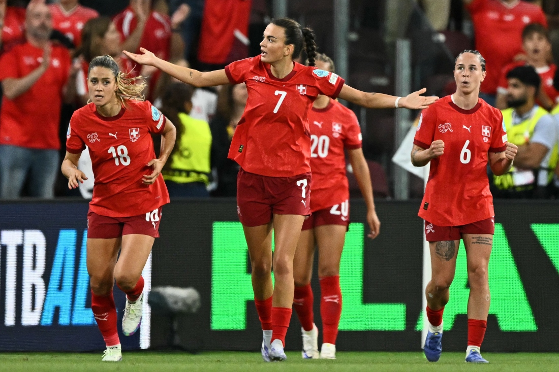 Swiss move through to Euro 2025 quarterfinals with late Xhemaili goal