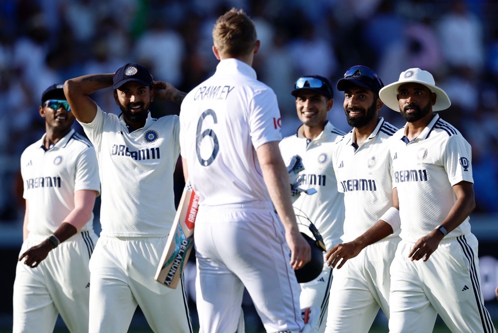 England’s Zak Crawley talks with India's Shubman Gill, Jasprit Bumrah and Mohammed Siraj at the end of day 3. (Action/Reuters)