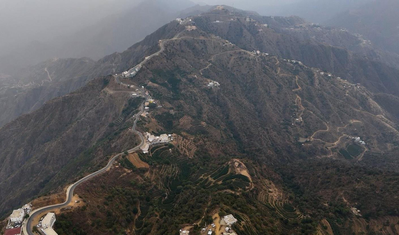 Rising more than 2,000 meters above sea level, the mountain ranks among the highest peaks in Jazan. (SPA)