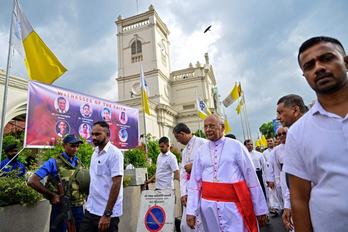 Sri Lanka’s Catholic Church on Monday demanded the criminal prosecution of the intelligence chief who was sacked for failing to prevent the 2019 Easter bombings. (AFP)