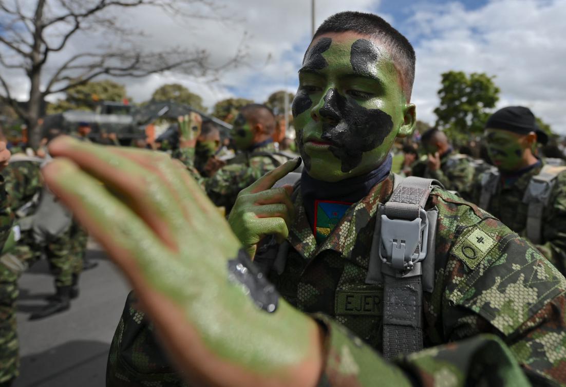 A Colombian Army soldier prepares before the military parade to commemorate Colombia’s Independence Day in Bogota, July 20, 2025. (Agence France-Presse)