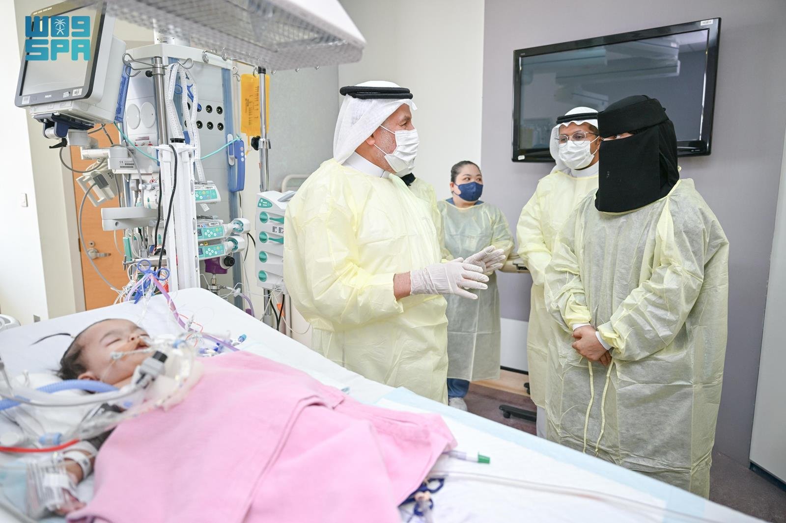 Saudi conjoined twins’ health stable days after separation surgery, chief program doctor confirms