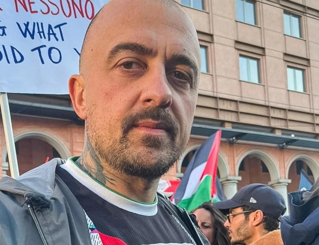 Italian celebrity chef questioned by antiterrorism unit over anti-Israel posts