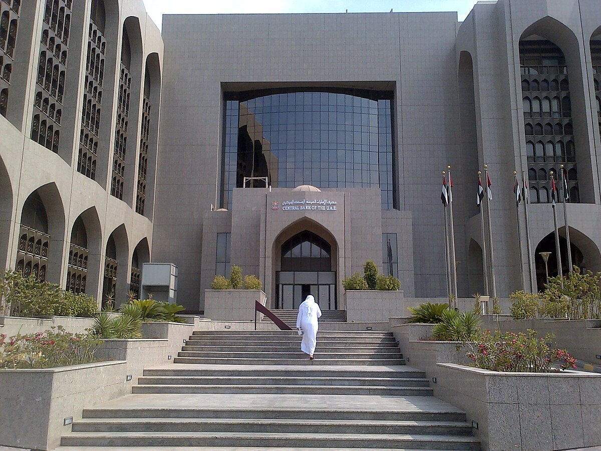 UAE bank assets climb to $1.29tn in April as credit, deposits rise