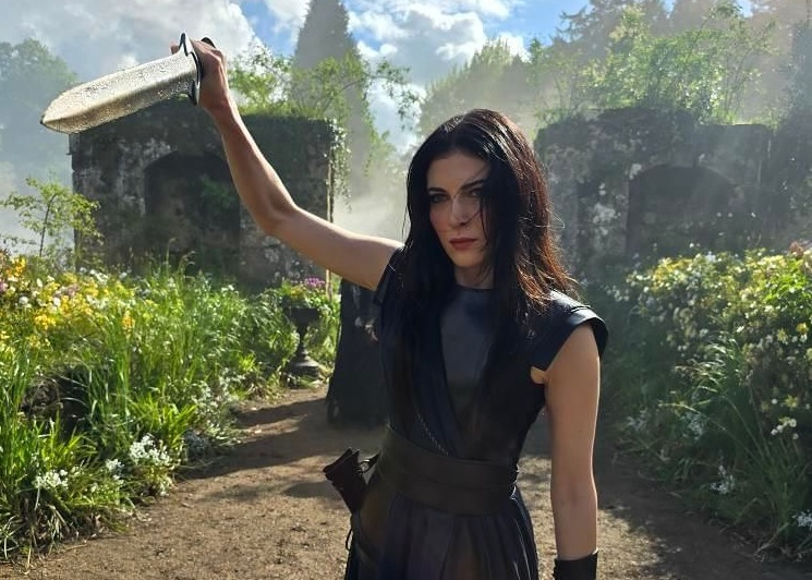 British Lebanese actress Razane Jammal took to social media this weekend to share behind-the-scenes shots from her time filming Netflix’s “The Sandman.” (Instagram)