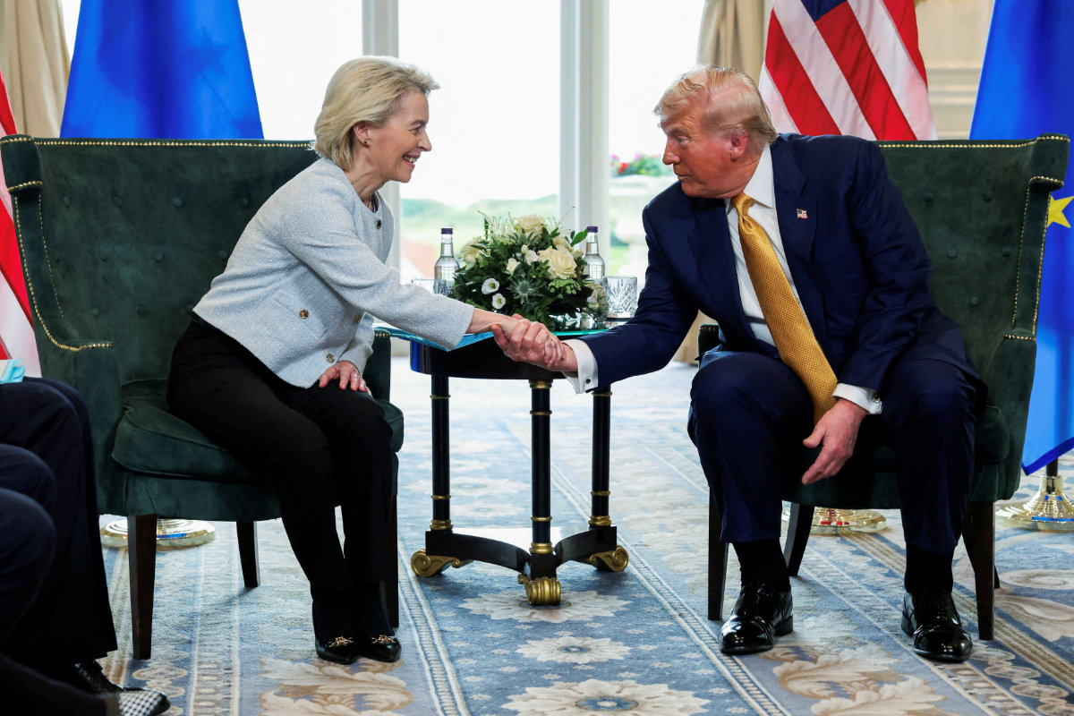 US President Donald Trump shakes hands with European Commission President Ursula von der Leyen, in Turnberry, Scotland, Britain, on July 27, 2025. (REUTERS)