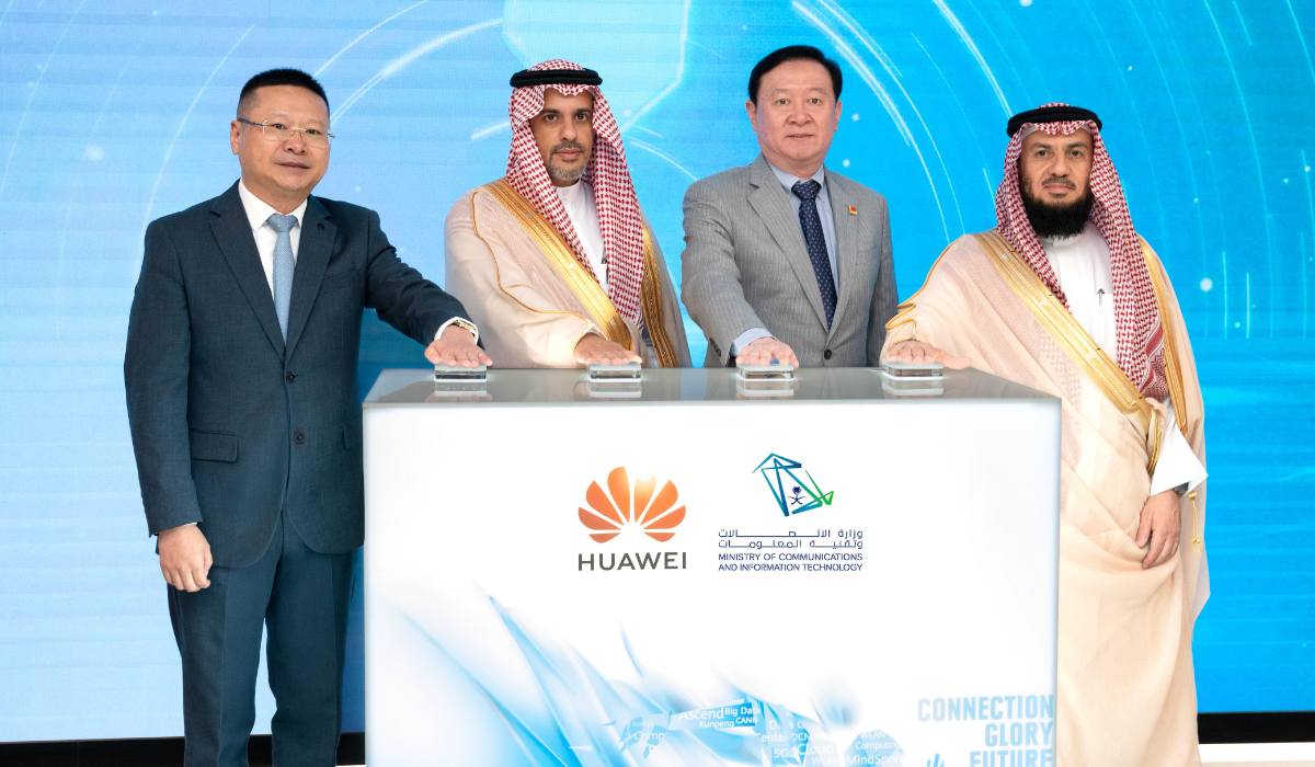 The opening ceremony was attended by Vice Minister of Communications and Information Technology Haytham Al-Ohali, Ambassador of China to Saudi Arabia Chang Hua, and other dignitaries.