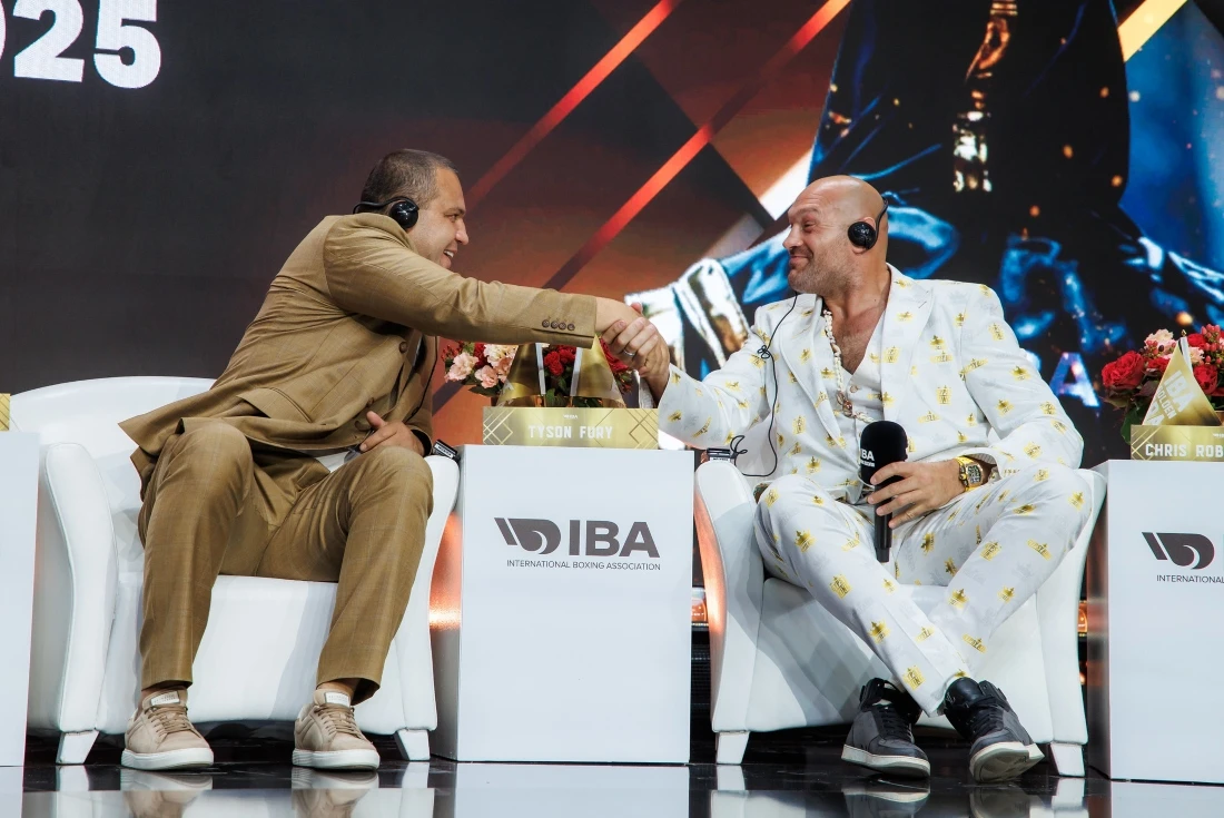 IBA President Umar Kremlev (left) with former heavyweight champion Tyson Fury on stage in Istanbul. (SUPPLIED)