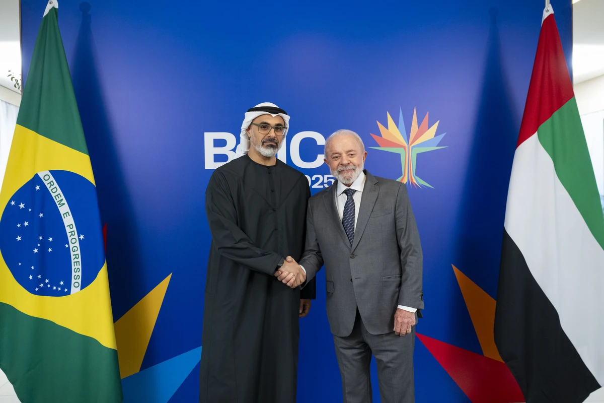 Abu Dhabi crown prince holds talks with Brazilian president on sidelines of BRICS summit