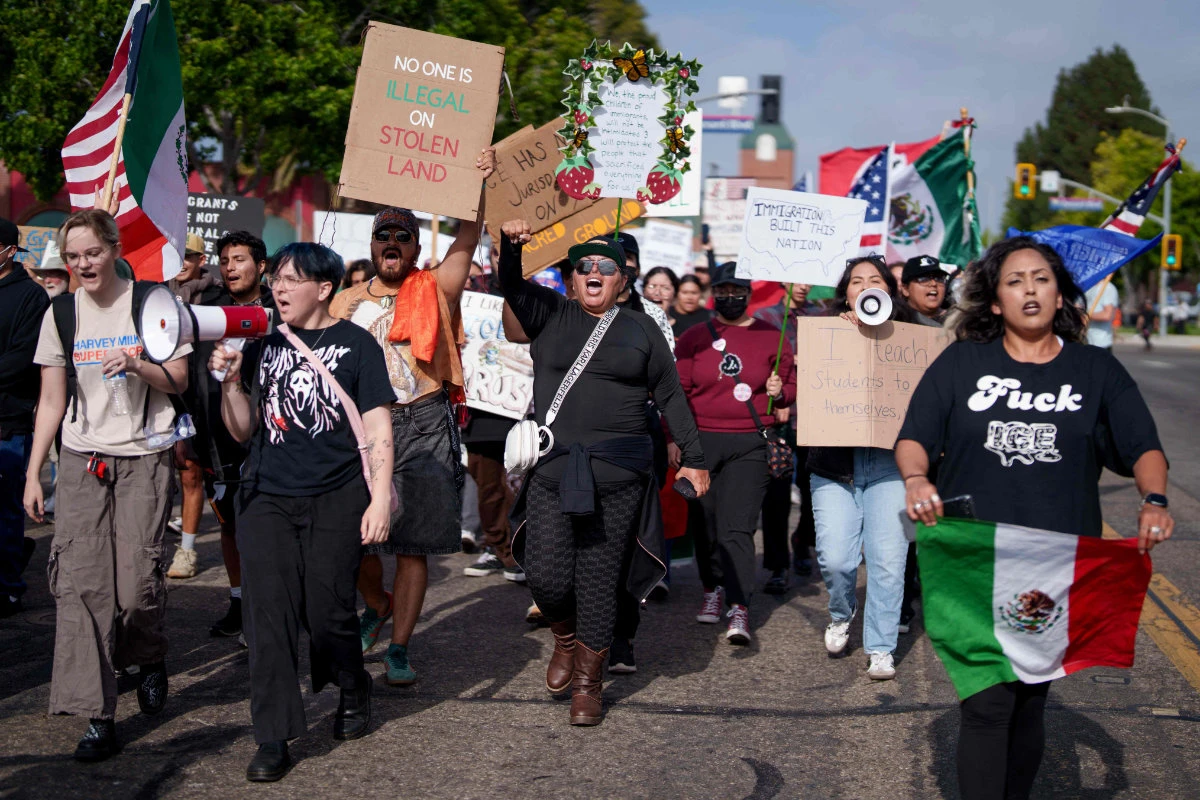 Judge orders Trump administration to halt indiscriminate immigration stops, arrests in California