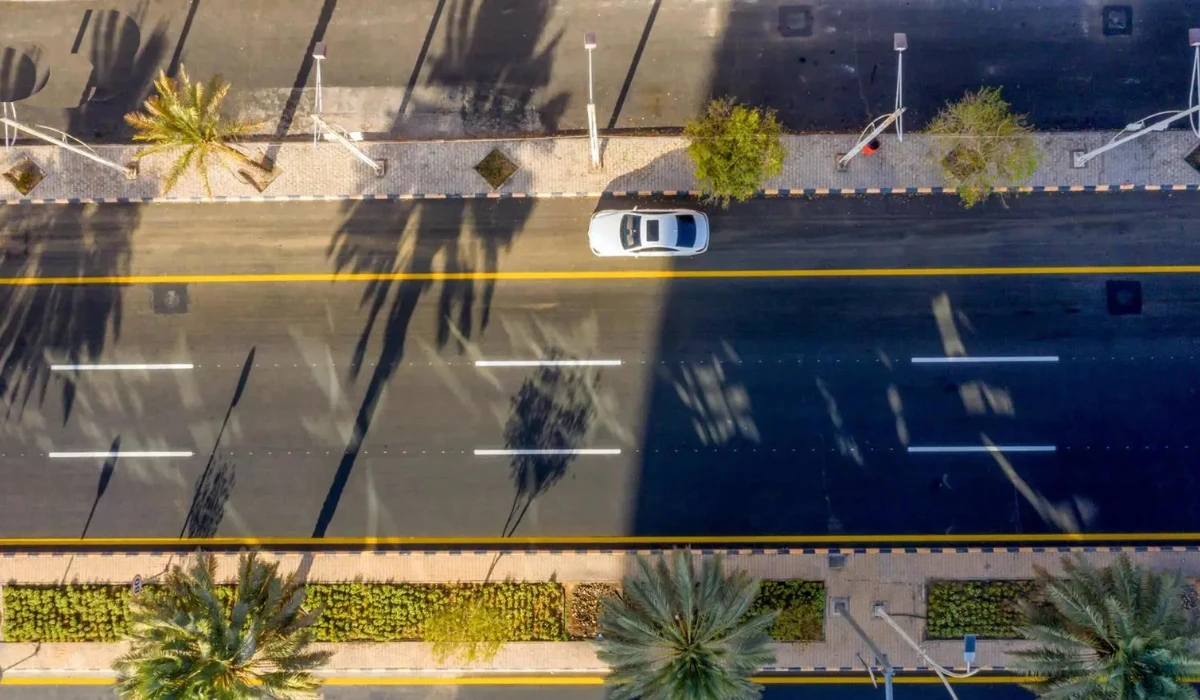 Municipal projects included pothole repairs on 247,000 square meters of roadway and crack sealing over about 2.46 million square meters. (SPA