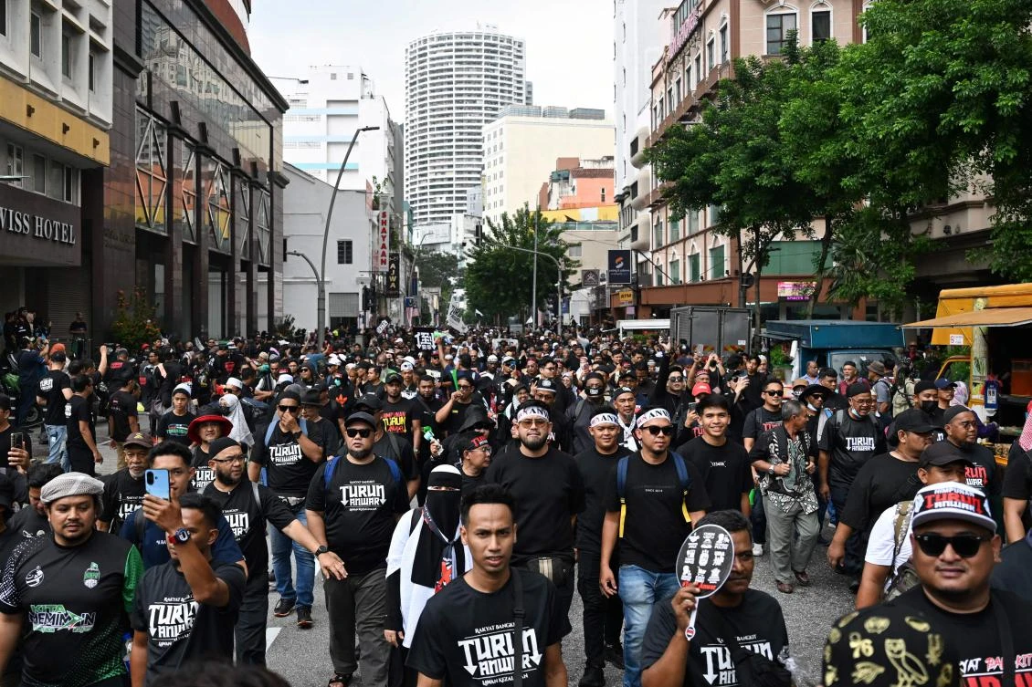 Malaysians protest rising living costs
