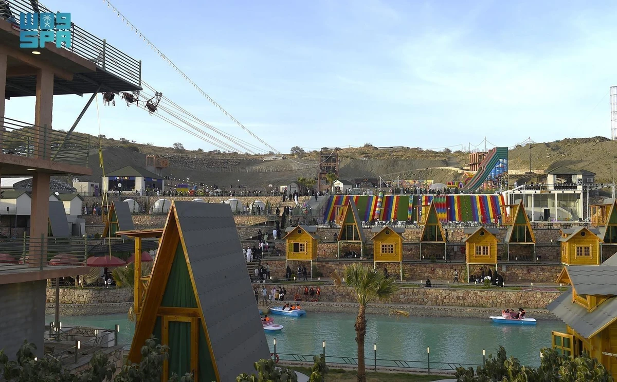 Wadi Khamas is a key summer destination, attracting thousands of visitors from Saudi Arabia and the Gulf. (SPA)
