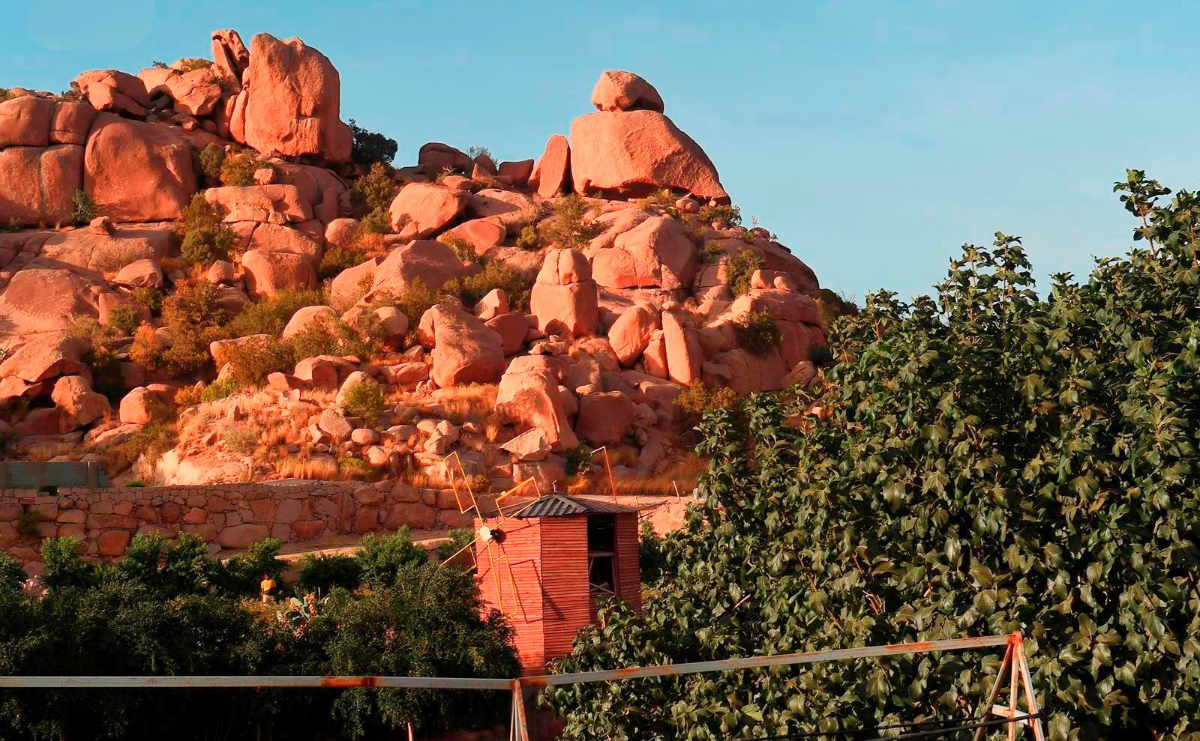 Dhi Ghazal valley is a natural retreat, ideal for hiking, camping and picnicking. (SPA)
