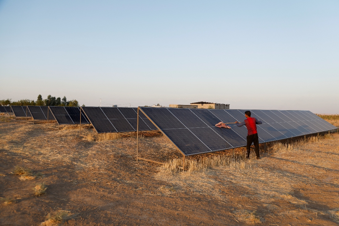On farmland and on rooftops, Iraqis turn to solar as power grid falters