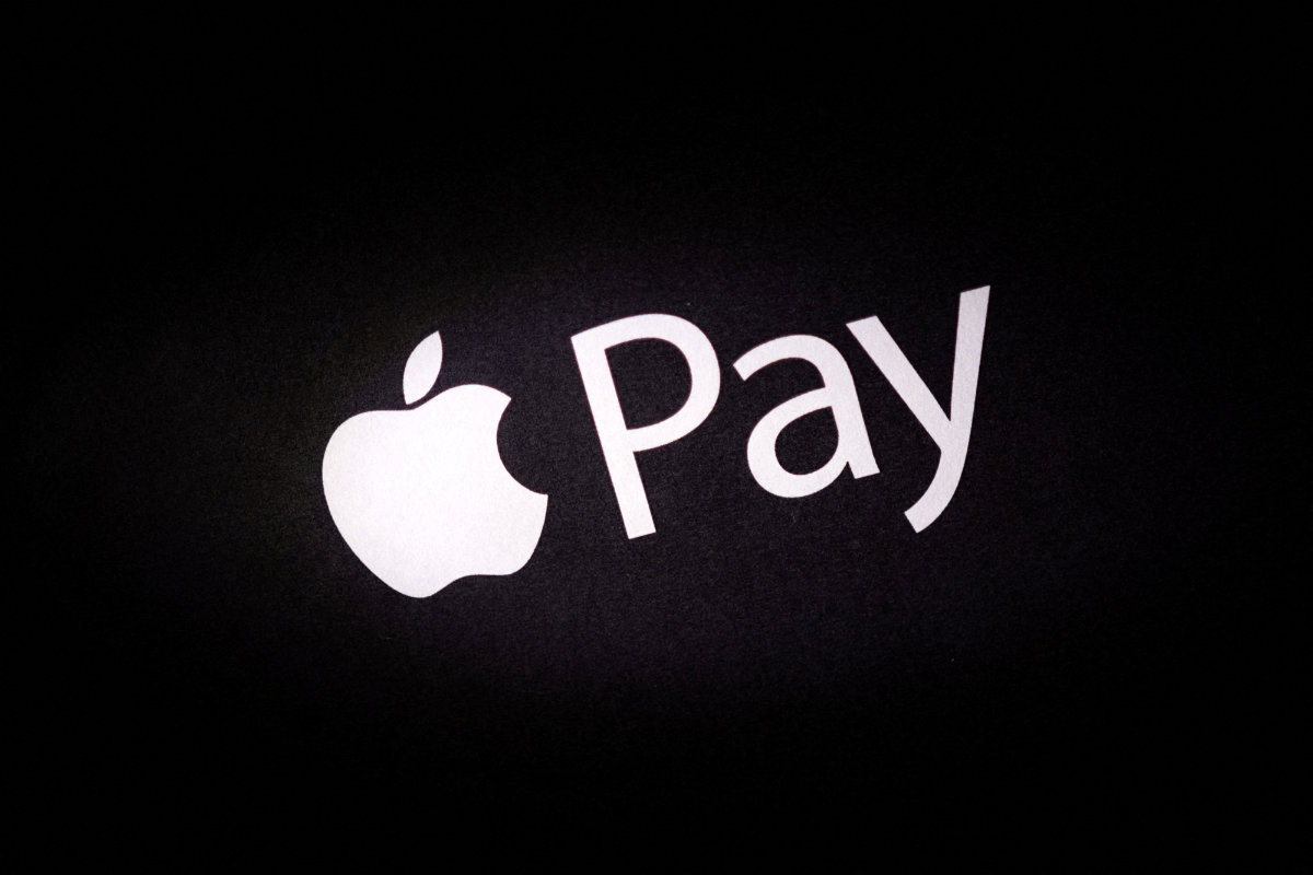 Lawsuit accuses Apple of stealing trade secrets to create Apple Pay