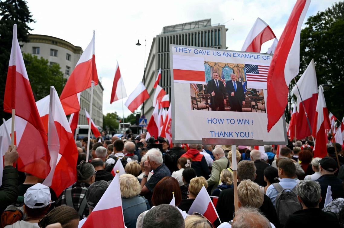 Poland's incoming new pro-Trump, nationalist president was setting the scene for major confrontation with a prime minister whose government he has branded "the worst in history". (AFP)