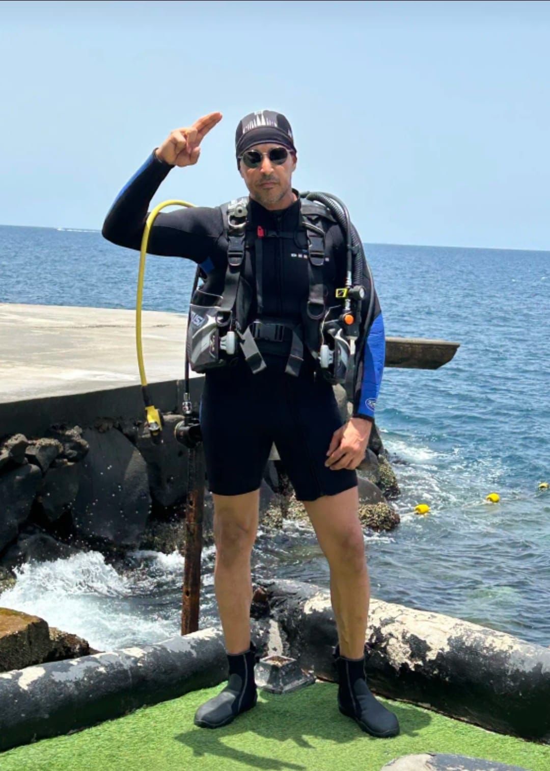 Wissam Al-Zahrani posing before his last dive. (Supplied)