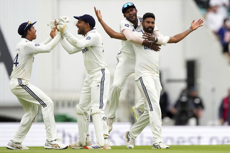 India’s players celebrate their win over England on day five of the fifth cricket test match between England and India at The Kia Oval in London, Monday, Aug. 4, 2025. (AP Photo)