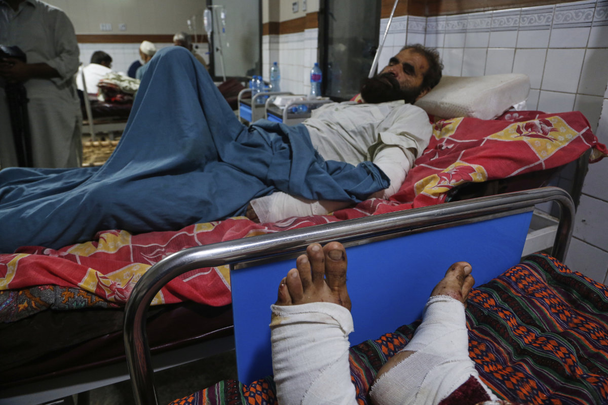 Saudi king, crown prince offer condolences to Pakistani president over flood victims