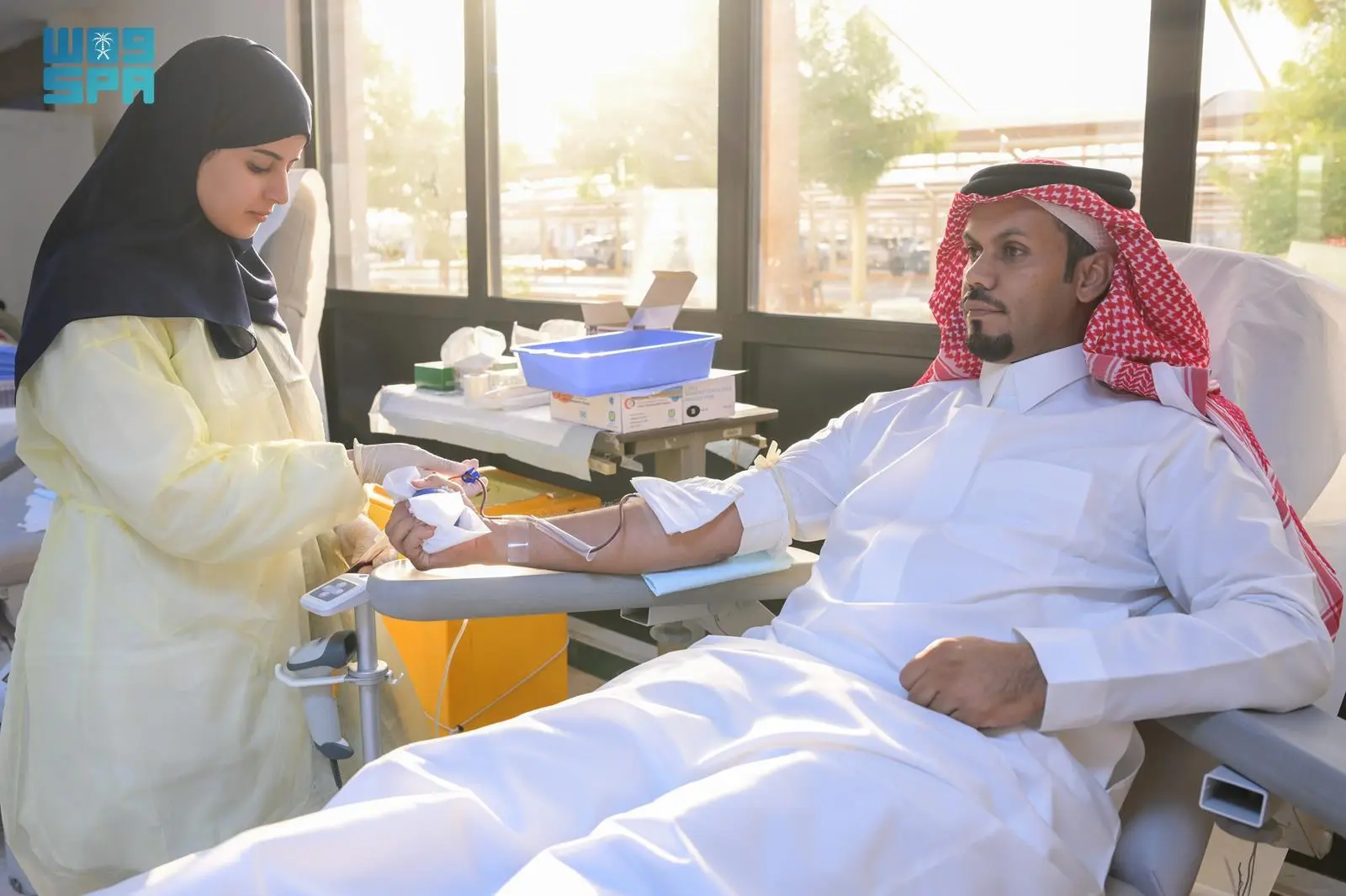 Saudi Arabia’s nationwide blood donation campaign, spearheaded by Crown Prince Mohammed bin Salman, has drawn wide participation from ministries, health clusters and citizens across the Kingdom, while winning praise from the World Health Organization for its impact and scale. (SPA)