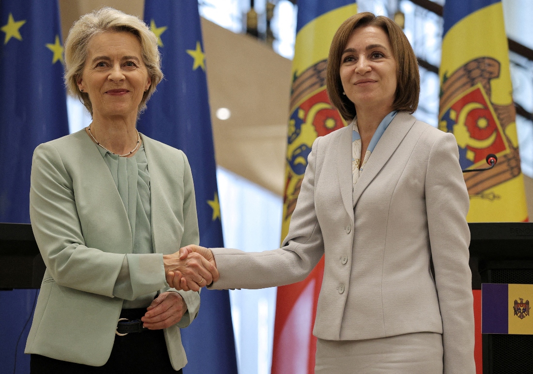 Moldovan President Maia Sandu shakes hands with European Commission president Ursula von der Leyen during a joint press conference in Chisinau, Moldova. (Reuters)