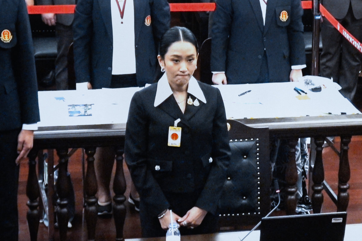 A monitor shows Thailand's suspended Prime Minister Paetongtarn Shinawatra during proceedings at the Constitutional Court in Bangkok on August 21, 2025. (AFP)