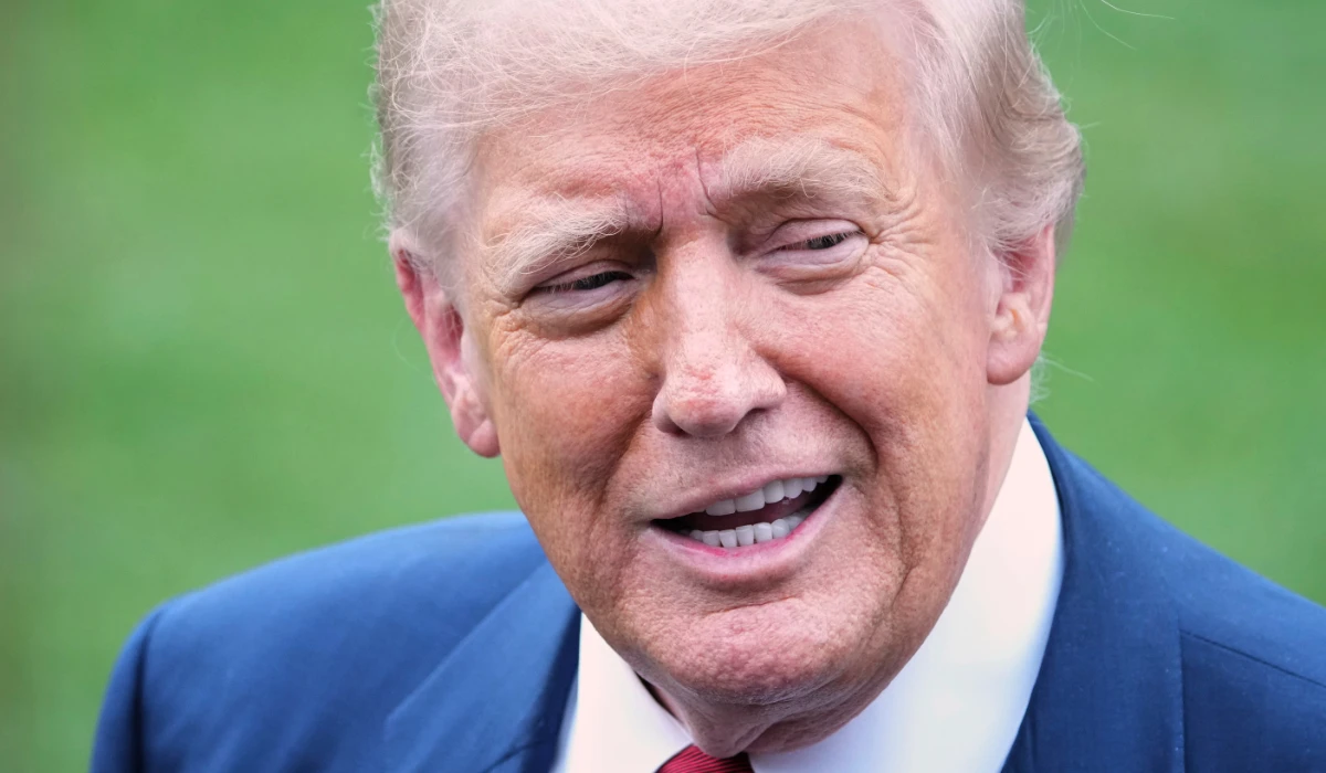 Markets dive after Trump hits more countries with steep tariffs