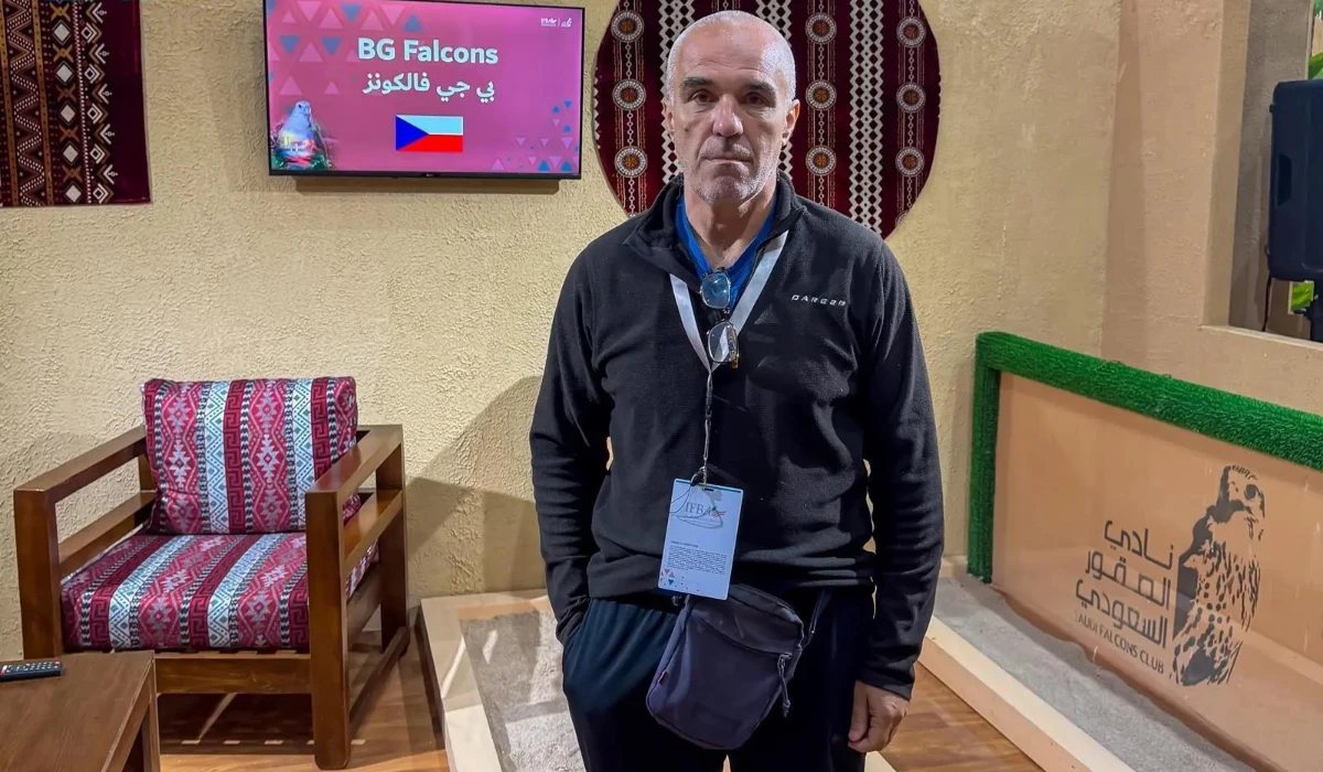 Czech Ilian Kirov expressed his happiness in participating in the auction, praising the efforts of the Saudi Falcons Club in providing a professional organizational environment and integrated services to participants. (SPA)