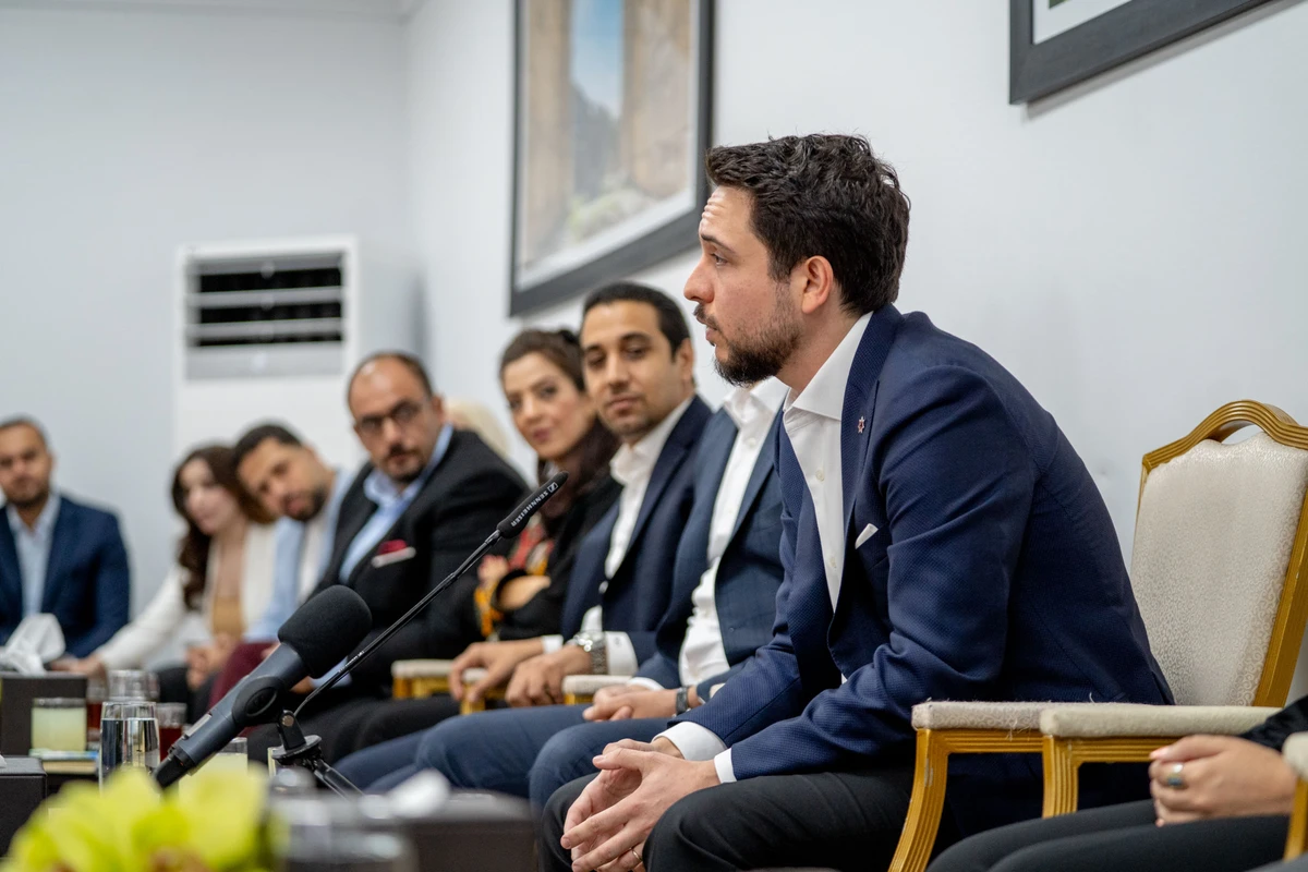 Jordan’s Crown Prince Hussein bin Abdullah II announced on Sunday the reactivation of the National Military Service Program during a meeting with youngsters in Irbid Governorate. (Jordan News Agency)