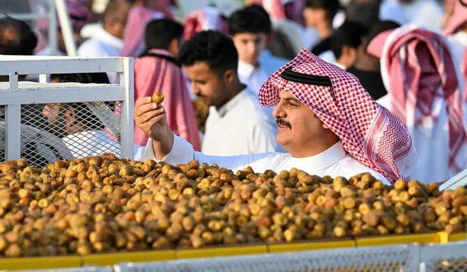 Family-run businesses boost dates festival’s appeal, community engagement