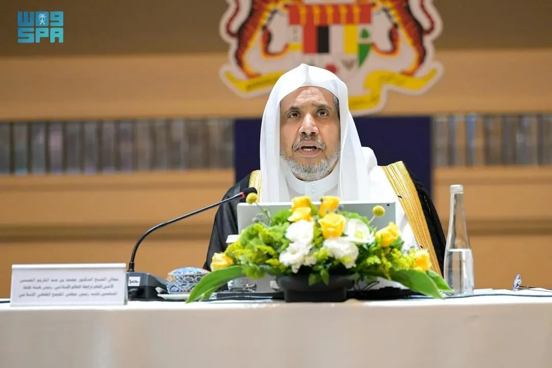 Secretary-General of the MWL Sheikh Mohammad bin Abdulkarim Al-Issa inaugurates the First Forum for Fiqh Scholars in Kuala Lumpur on Tuesday. (SPA)