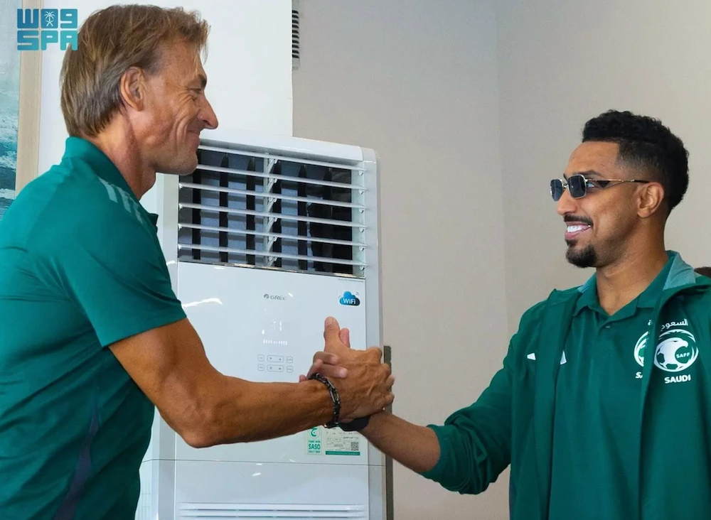 The Saudi Arabia national football team departed King Khalid International Airport on Sunday for Prague to begin their training camp ahead of the Asian play-offs for the 2026 FIFA World Cup. (SPA)