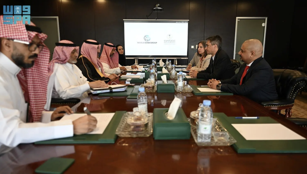 The Saudi Development and Reconstruction Program for Yemen and the World Bank held discussions on Tuesday on expanding their development cooperation to support vital sectors in Yemen. (SPA)