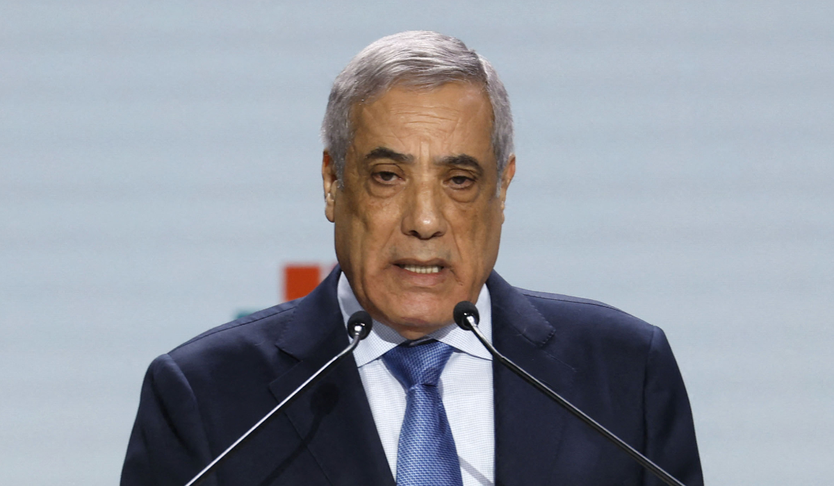 Algeria president replaces prime minister