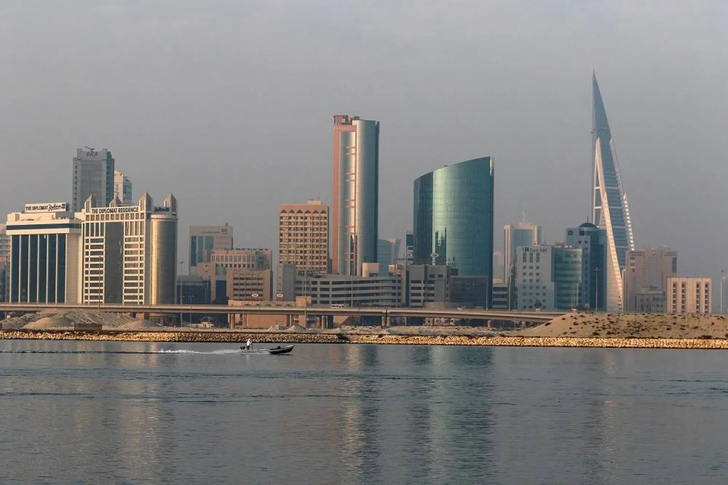 Key re-exported items included four-wheel drive vehicles valued at 7 million dinars, gas turbine parts at 4.8 million dinars, and jet turbine engines at 4.5 million dinars. Reuters
