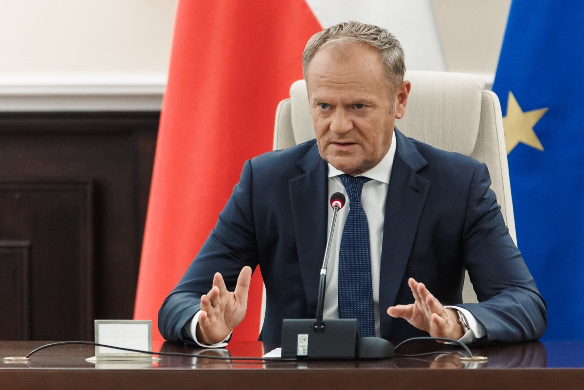 Polish Prime Ministers office shows Poland's Prime Minister Donald Tusk leading an emergency meeting in Warsaw after Russian drones violated Polish airspace. (AFP)