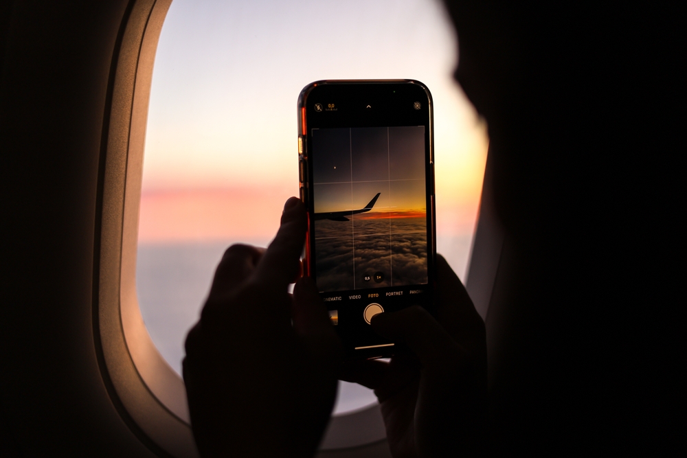 The deal, finalized under a definitive agreement, will integrate DI’s technology with NSG’s satellite communications capabilities, aiming to improve passenger experience and support more efficient airline operations. Shutterstock