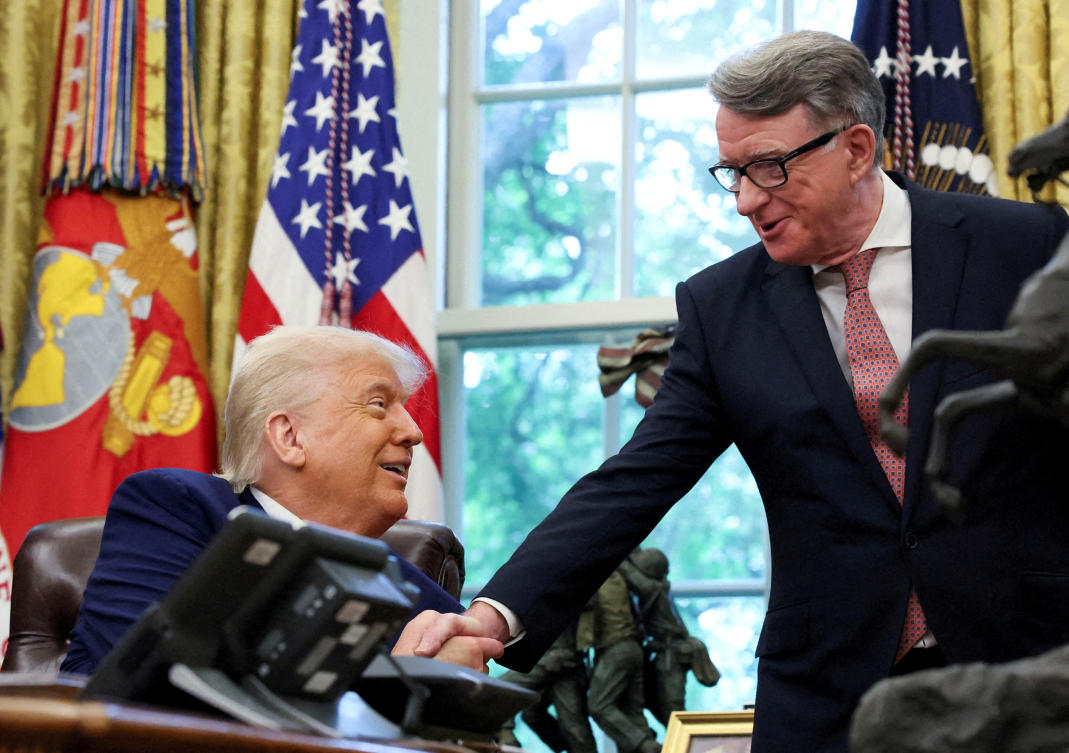 UK PM expresses ‘confidence’ in ambassador to US after Epstein letter