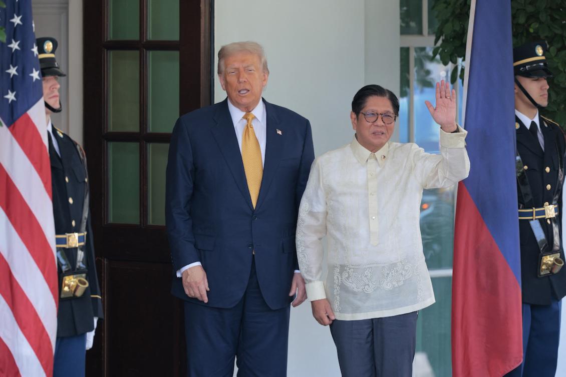 S. President Donald Trump greets Philippine President Ferdinand Marcos Jr. at the White House on July 22, 2025 in Washington, DC. Trump and Marcos are expected to discuss trade tariffs, increasing security cooperation in the face of China’s growing maritime power in the West Philippine Sea and other topics. (FILE/AFP)