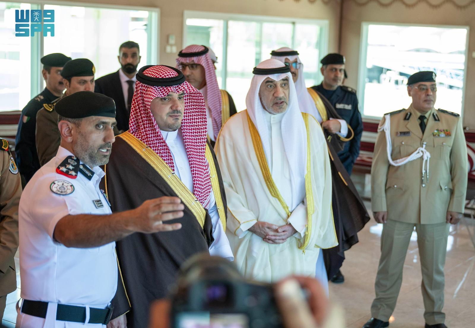 Saudi interior minister visits Sabah Al-Ahmad Coast Guard Base in Kuwait