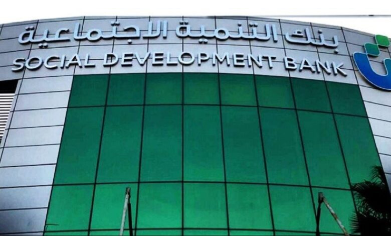 Strengthening small, medium, and emerging industries is a key goal of Saudi Arabia’s Vision 2030, as the Kingdom works to diversify its economy and reduce its decades-long reliance on crude oil revenues.File