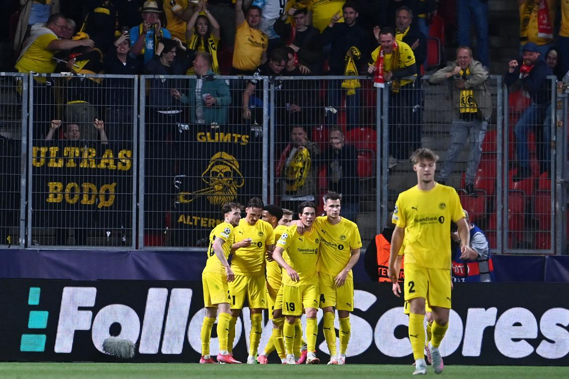 Bodoe/Glimt’s fans celebrate after Norwegian midfielder Sondre Brunstad Fet who scored the 2-2 goal during their UEFA Champions League match against SK Slavia Prague in Prague on Sept. 17, 2025. (AFP)